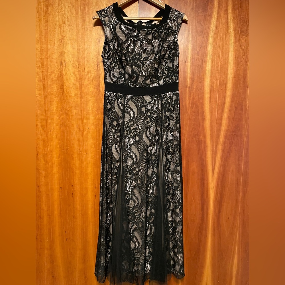 Elegant Black Lace Long Evening Dress